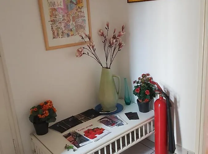 Bottega Del Vino بيت ضيافة لوكارنو